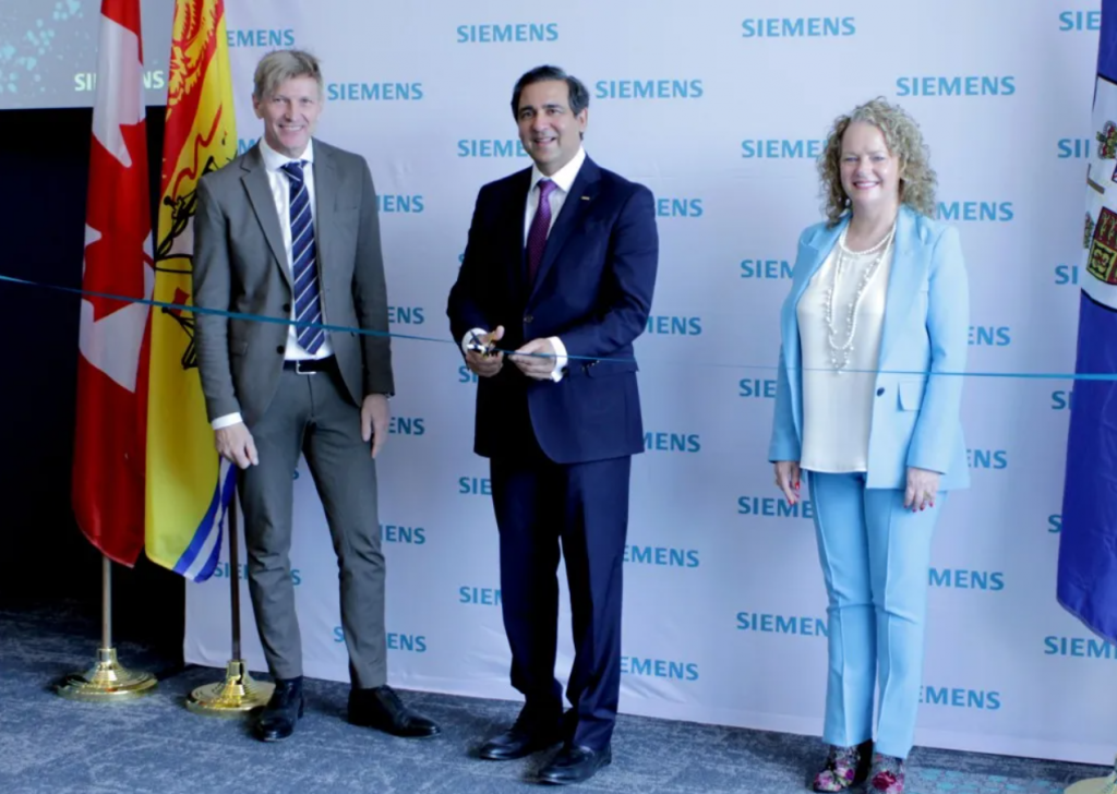 Siemens inaugura un centro de defensa de infraestructuras críticas en Canadá