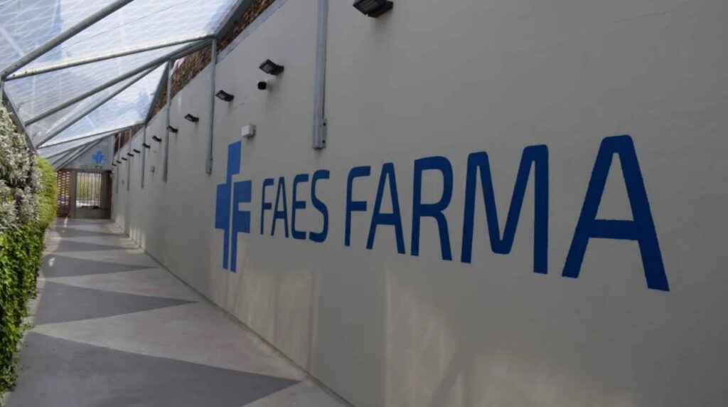 Siemens digitaliza la nueva planta de FAES Farma en Euskadi para multiplicar su eficiencia