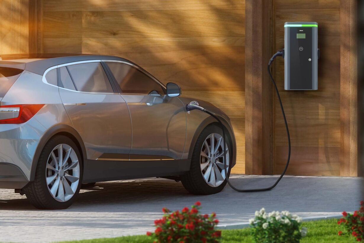 SIMON apuesta por la sostenibilidad y lanza al mercado tres nuevos puntos de carga para vehículos eléctricos