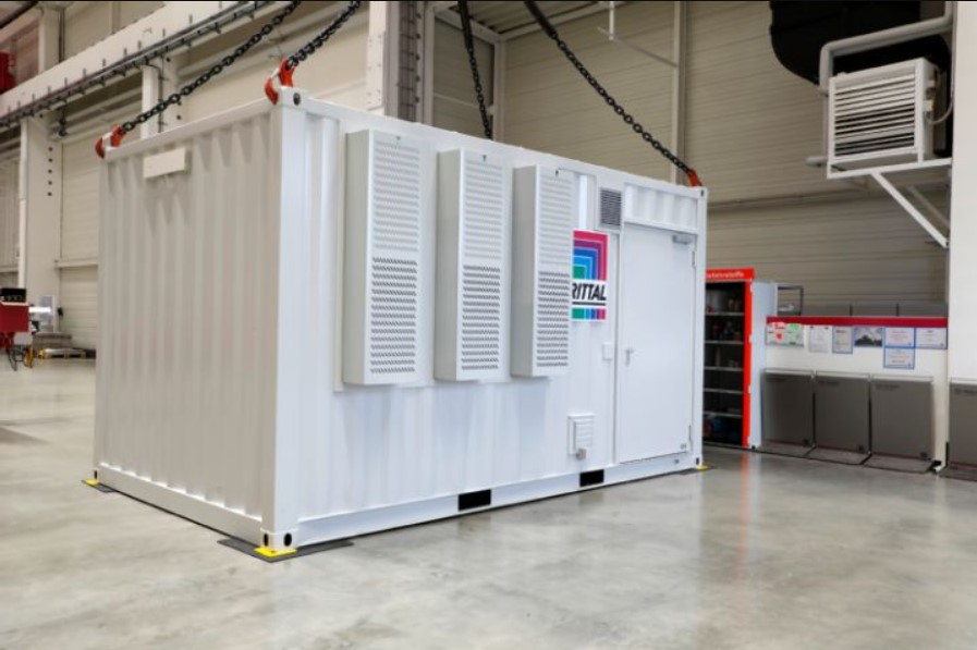 Data Center Container de Rittal con tecnología de refrigeración Blue e+
