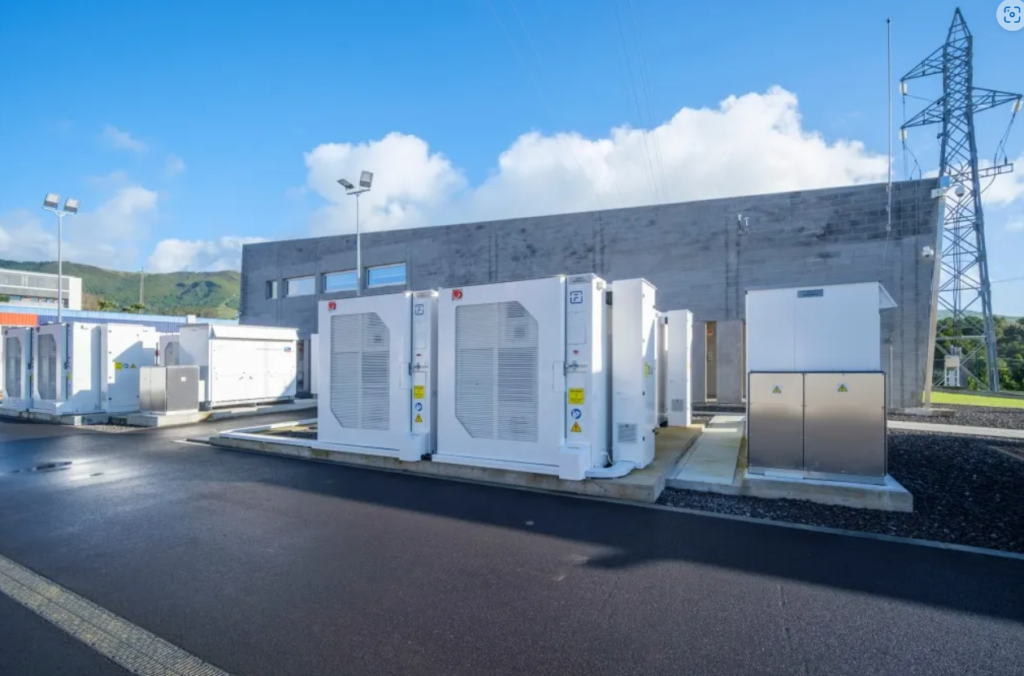 Siemens finaliza el proyecto de energía sostenible de las Azores y crea un modelo para otras islas