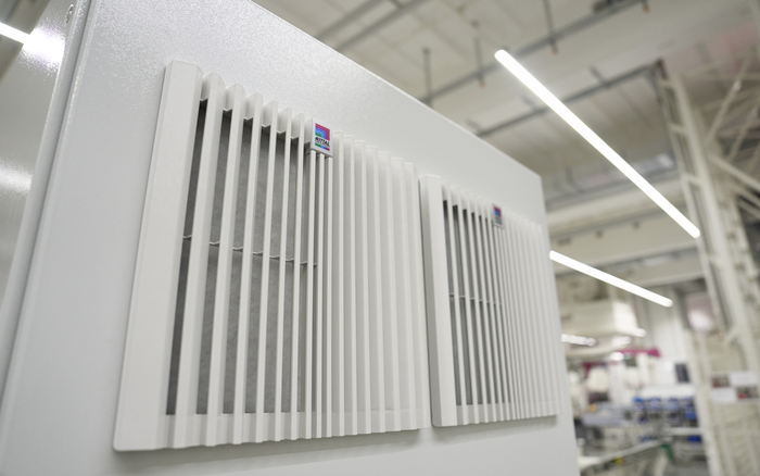 Nueva generación de ventiladores con filtro Blue e+
