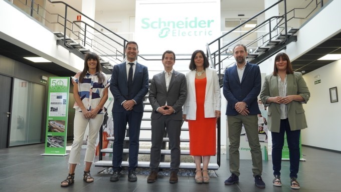 El centro de producción de Schneider Electric en Puente la Reina consigue ser Fábrica Cero CO2