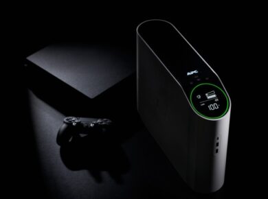 Schneider Electric lanza el primer sistema de alimentación ininterrumpida del mundo diseñado específicamente para gamers
