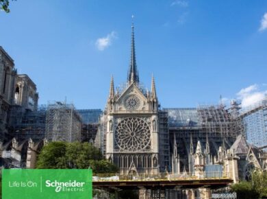 Schneider Electric ha contribuido a la restauración de la catedral de Notre Dame de París