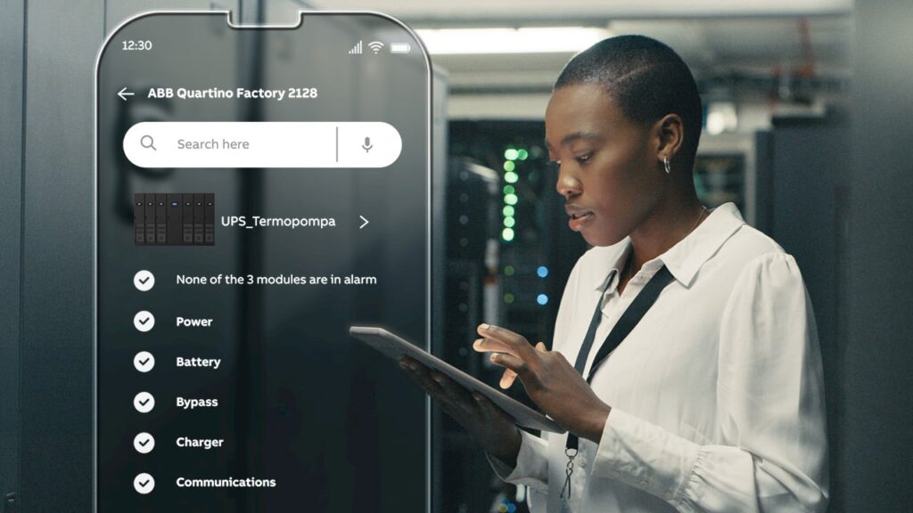 La aplicación ABB Ability™ SmartTracker facilita la monitorización del SAI