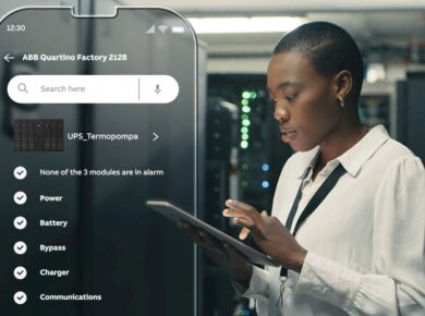 La aplicación ABB Ability™ SmartTracker facilita la monitorización del SAI